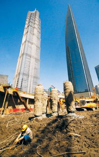 上海环球金融中心基坑多深（上海环球金融中心基坑采用什么支护）