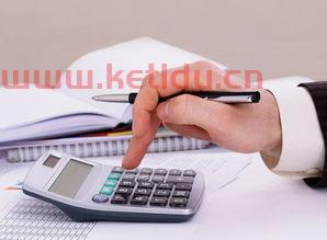 女生什么专业适合学金融（女生什么专业适合学金融专业）