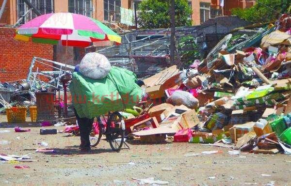 新疆废品每日回收价格表（新疆收废品一天挣多少）