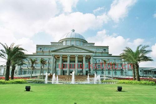 海南海口酒店别墅出售价格〖海南的一栋别墅多少钱〗