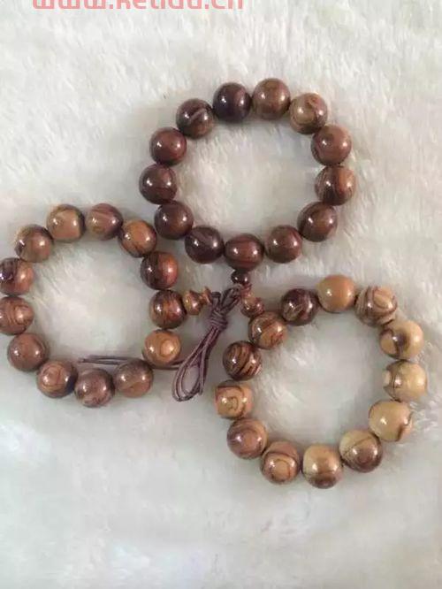 海南东方黄花梨手串价格〖黄花梨手串值钱吗〗